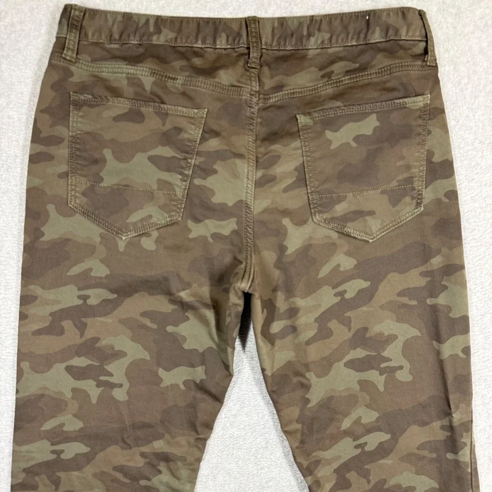 Banana Republic Travel Jean Mens 35x28 Slim Fit Camo Green Brown Pants Hemmed